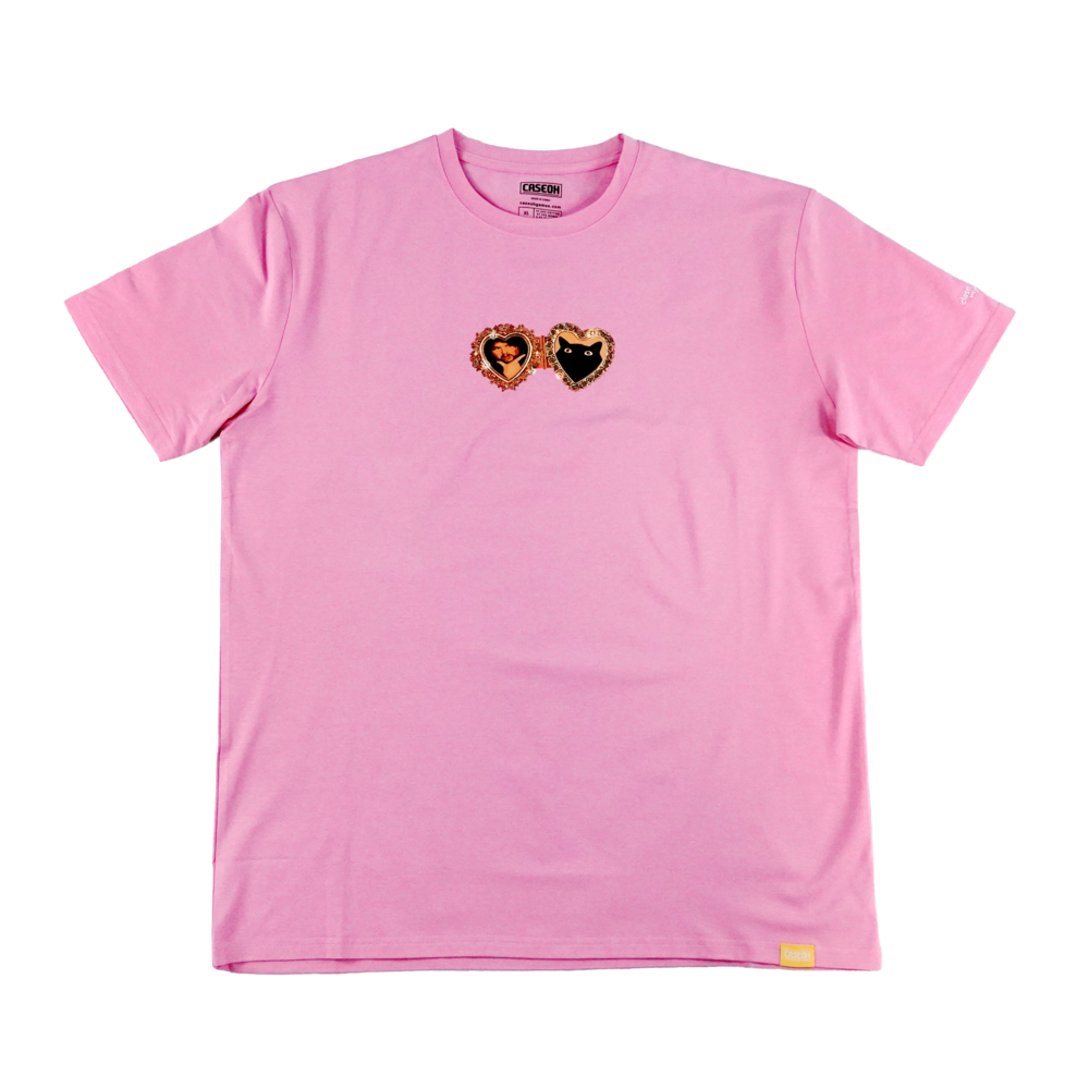 Case_Kittyuhlocketshirt_0d32e91f-af0f-446b-b604-d7ad3f6c02bf.png